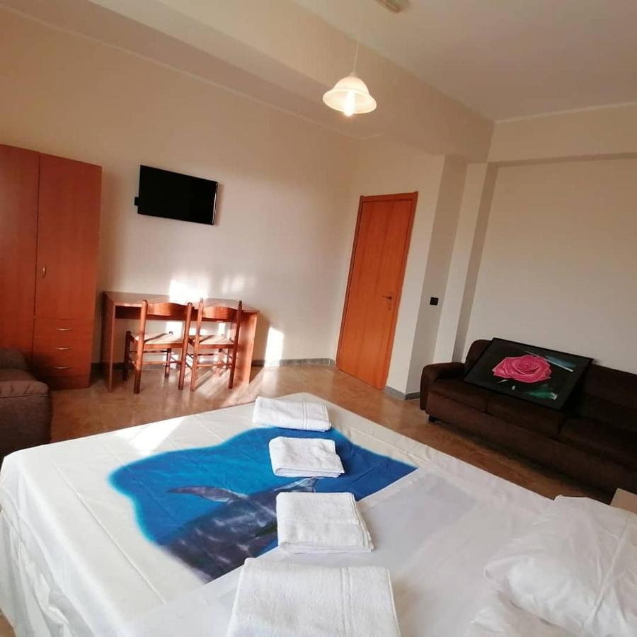 Bed And Breakfast Lagiocosa Reggio Calabria Exterior photo